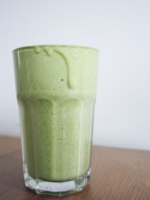 Eiwitshake met avocado