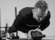 oefeningen met een kettlebell