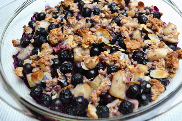 Havermout recept - bosbessen crumble - herhealth.nl